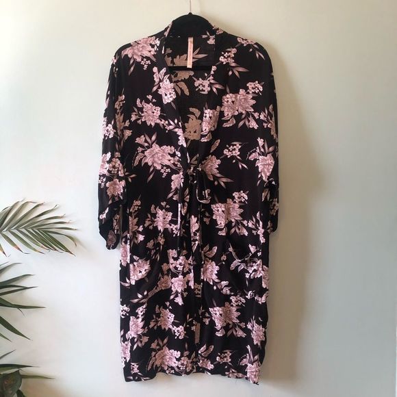 Spiritual Gangster Intimates & Sleepwear Blackand White Floral